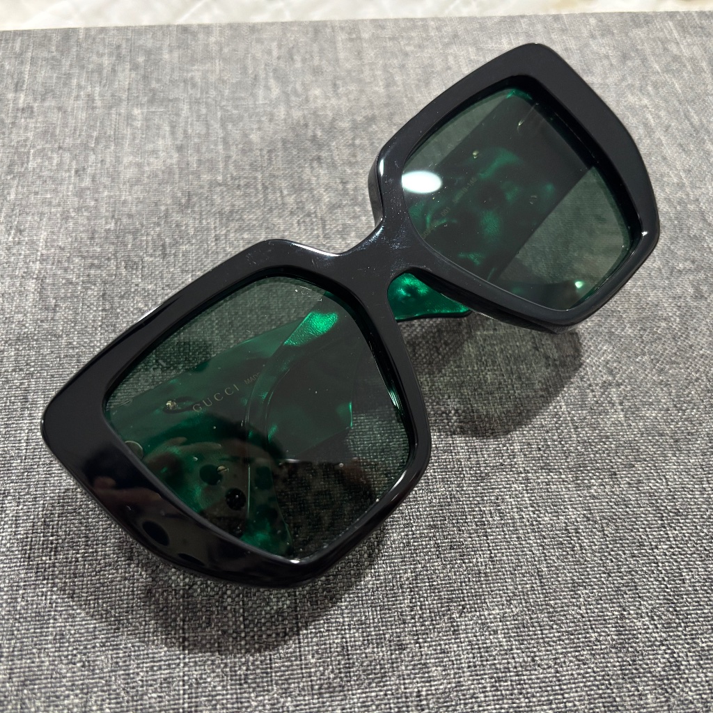 Gucci Sunglasses Gg0956s